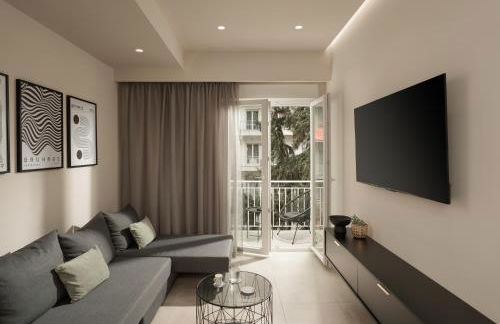 City Center Urban Home - Photo 1