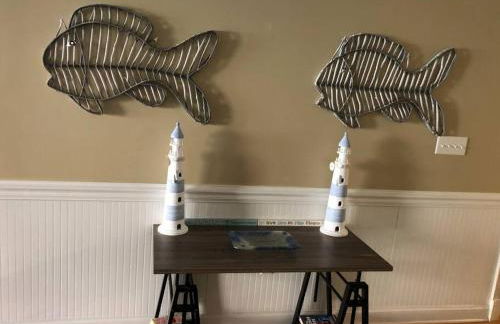 Unique 3BR, 1 of 5 Condos w/Huge Poolside Patio, Steps to Beach & Pier, Gated - Foto 50