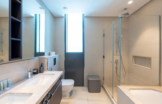 Downtown Escape Lush 2BR w Burj Khalifa View - Foto 37