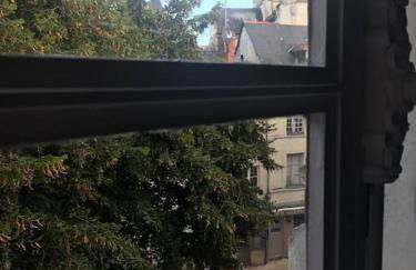 Très grande maison de ville au coeur de Saumur - Foto 11