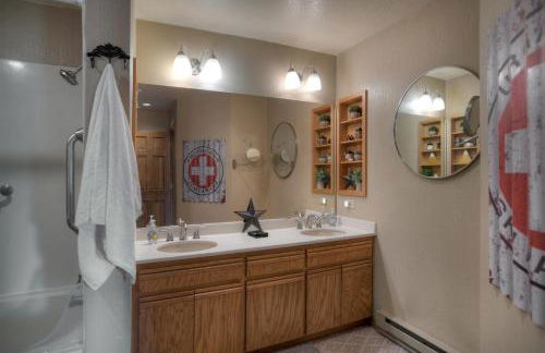 Cascade Village 301 Near Purgatory - North Star - in Durango CO - Foto 15