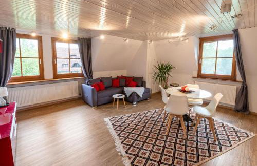 Elegante Ferienwohnung mit Aussenpool Schwarzwald - Foto 3