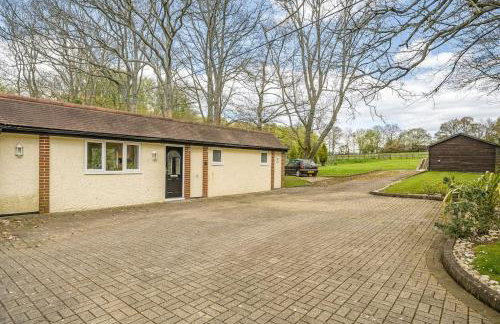 Country cottage & Tennis court - Photo 2