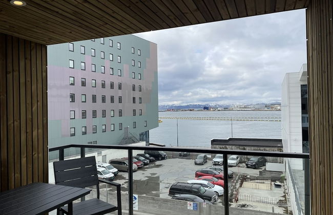 Arctic Sea Apartments - Photo 3