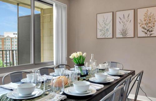 Large 3 bedroom Family Suite, Private Balcony, 5 min to DCA, Gym, Pool and more! - Foto 48