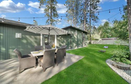 HUGE Modern Family Home- Modern, Fully Stocked, Weekly Savings - Foto 30