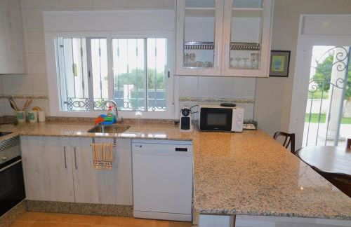 Maison Alriad - Alojamiento familiar tranquilo cerca del mar con jardín, porche y parking privado en el interior de la finca no apto para fiestas - Foto 84