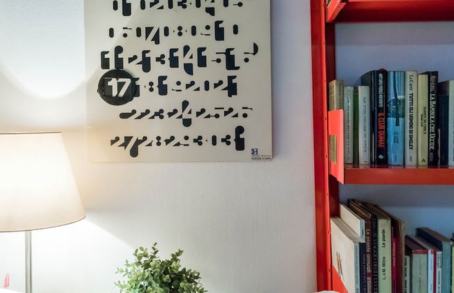 JOIVY Casa Pupa near Navigli Nightlife - Photo 2