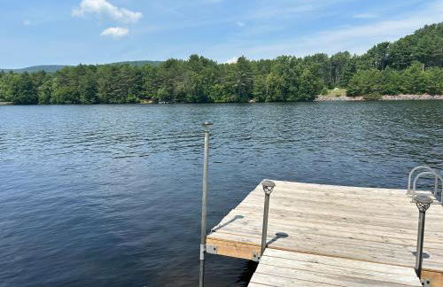 Adirondack Waterfront Cabin Upper Hudson Tributary - Foto 4