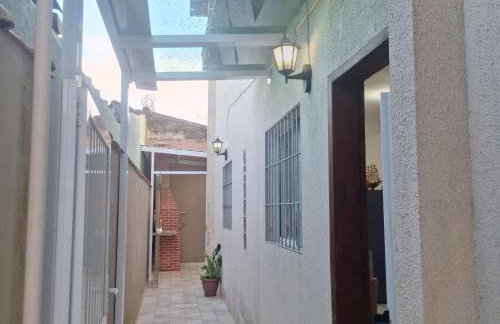 Apartamento na praia 2 qt com quintal e churrasqueira - Photo 3