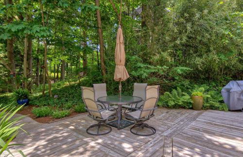 Little Stuga - Cute cozy cottage - minutes from downtown and Oval Beach! - Foto 21