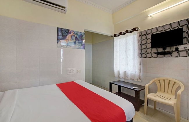 iROOMZ Hotel Sweekar Suites - Foto 8