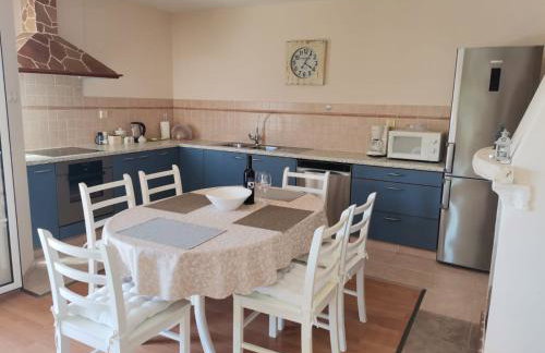 Apartment Tempera - Photo 7