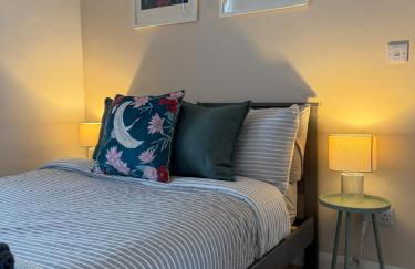 The Studio Retreat - 2 bed flat, sleeps 4 - Brampton Town Centre, Hadrians Wall - Foto 2