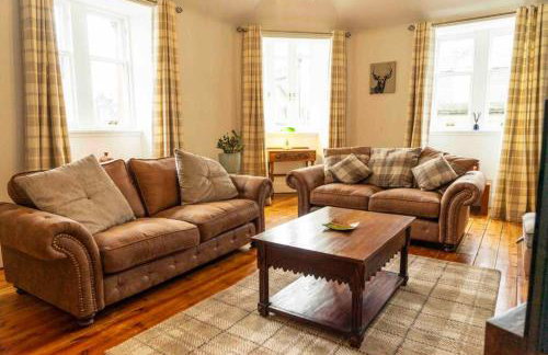 Spacious city centre apartment full of character - Foto 1