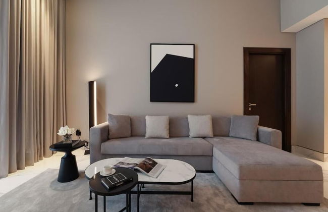 Lusso Hometels J One - Photo 14