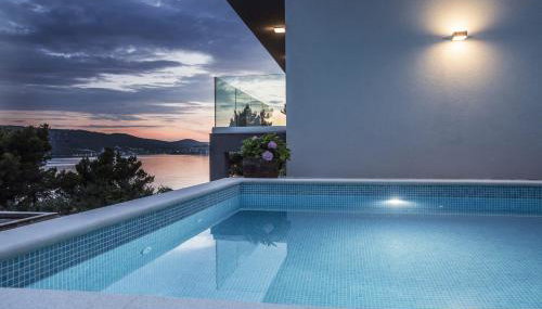 Villa Regina with heated pool and sea view - Foto 3
