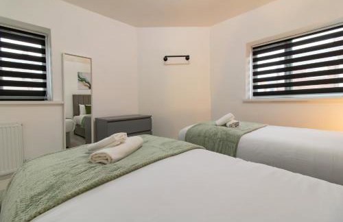 Comfortable 2BR Home 4 Beds Great for Small Groups - Foto 34