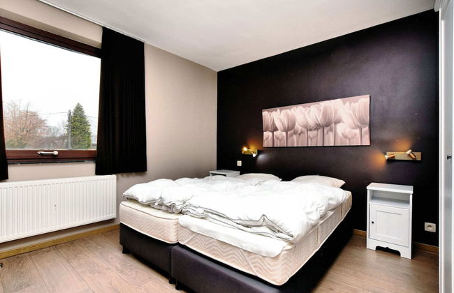 Unique Holiday Home with Pool near Park & Ski Area - Photo 4