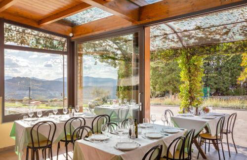 ISA-Farmhouse with swimming-pool in Chianti-area in the middle of Tuscan nature - Foto 16