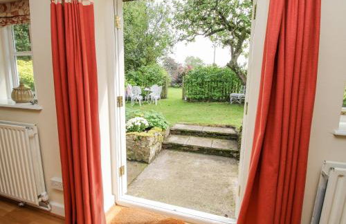 The Coach House - Photo 9