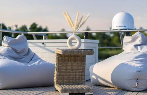 Harbor Suite Templin - Photo 11