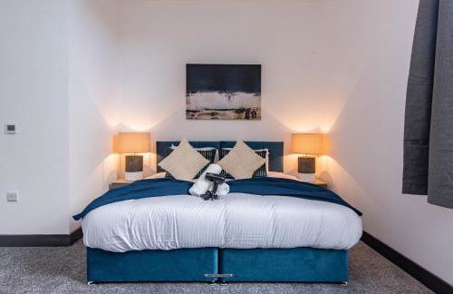 Victoria Apartments Stylish 3BR in Hartlepool - Photo 2