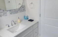 New 2024 Downtown Gem King Bed Smart Home - Foto 43