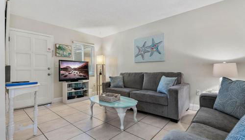 Waves 14 Condo Beautiful 1 Bedroom with Pool - Foto 4