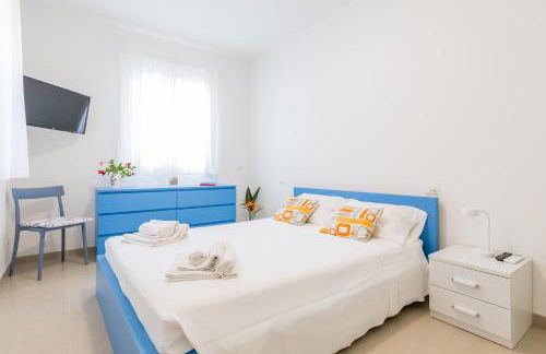 Donna Alba - Photo 13