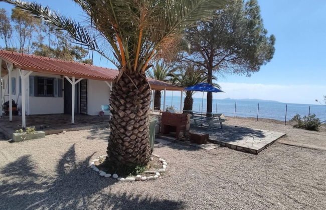 Beachfront/2br/garden/bbq/seaview/quietretreat - Photo 32