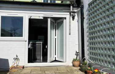 Dove Cottage is a Central, Riverside, Charming Victorian Cottage - Foto 49