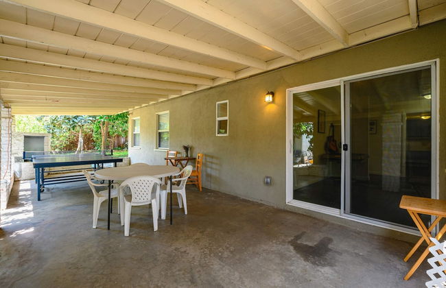 Spacious Retreat w Large Kitchen Outdoor Patio - Foto 17