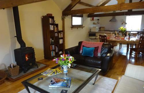 Glanhenwye Courtyard Cottages - Photo 106