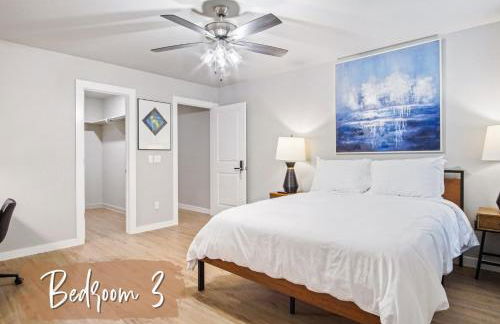 5BR Home Hot tub, fenced backyard #CO - Foto 34