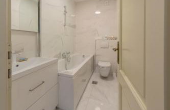 Krka Waterfalls - Photo 15