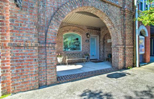 half Mi to Riverwalk! Historic Dtwn Southport Condo - Foto 26