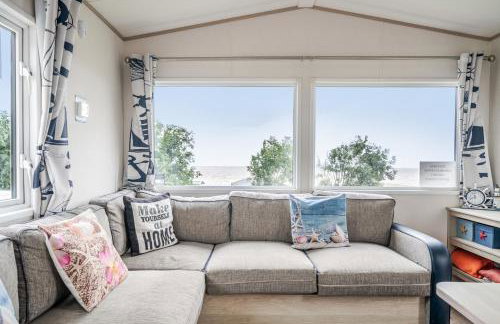 Cabin - Sleeps 4 - Pets Ok - Balcony - Parking - Foto 10