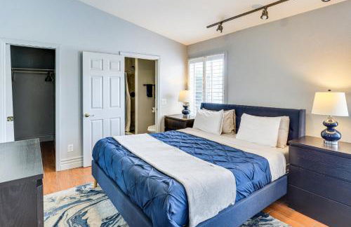 4,300-Sq-Ft Villa in West Vegas with Pool and Games! - Foto 24