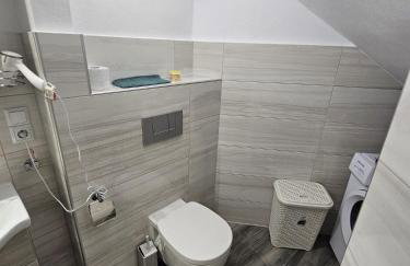 Beach Apartment A - Photo 9