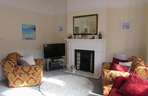 Idyllic Bexhill centre flat above pub - Foto 1