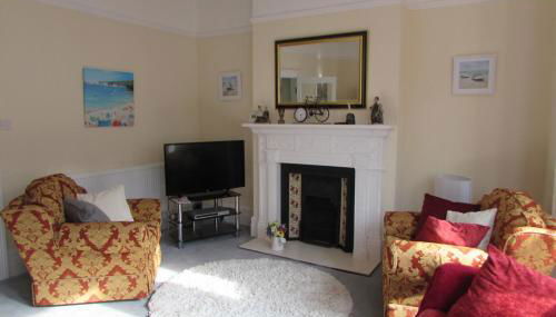 Idyllic Bexhill centre flat above pub - Foto 1