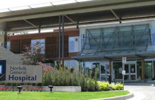 Historic Coastal Haven- Pet Friendly Fast Wi-Fi - Foto 45