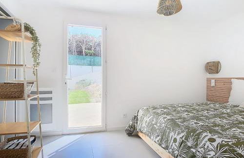 Le Romarin Bas de villa T2 avec jardin et parking au pied de la Forêt - Foto 14