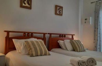 Casa do Meio - Foto 1