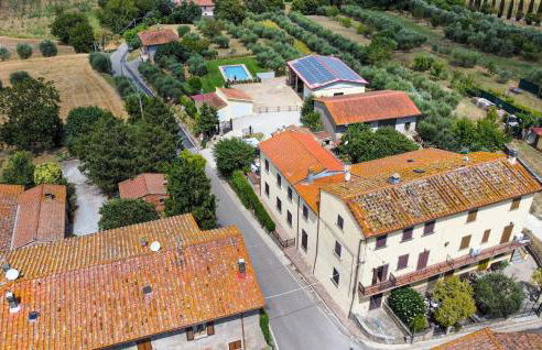 4 Bedroom Amazing Home In Cortona - Foto 56