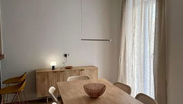 Apartamento centenario renovado con corazón - Foto 3