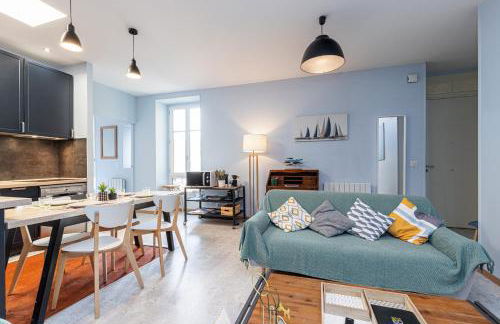 Large 3 Bdr City Center - Photo 18