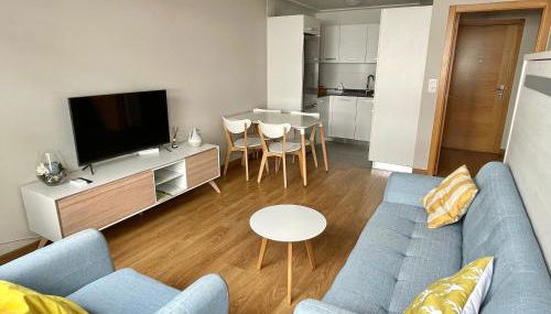 Estudio céntrico 1 con terraza y parking privado - Foto 1