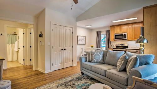 Walk to Dining Saluda Main Street Retreat! - Foto 5